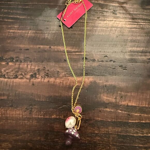 NWT KURT GEIGER Mushroom Charm Pendant Necklace - Picture 4 of 4